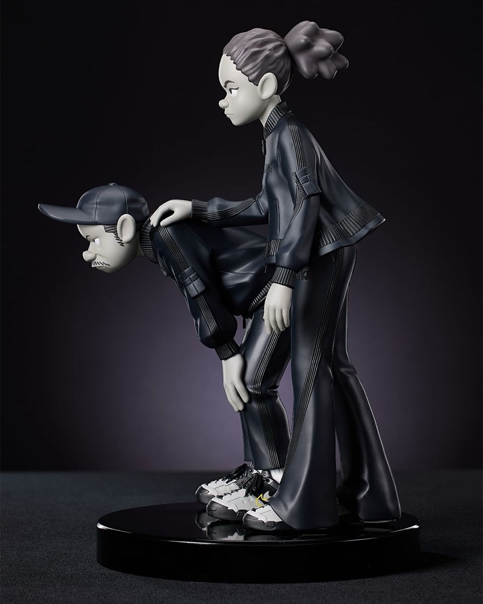 花井祐介 x Nike x sacai コラボスカルプチャーが国内5月9日より発売