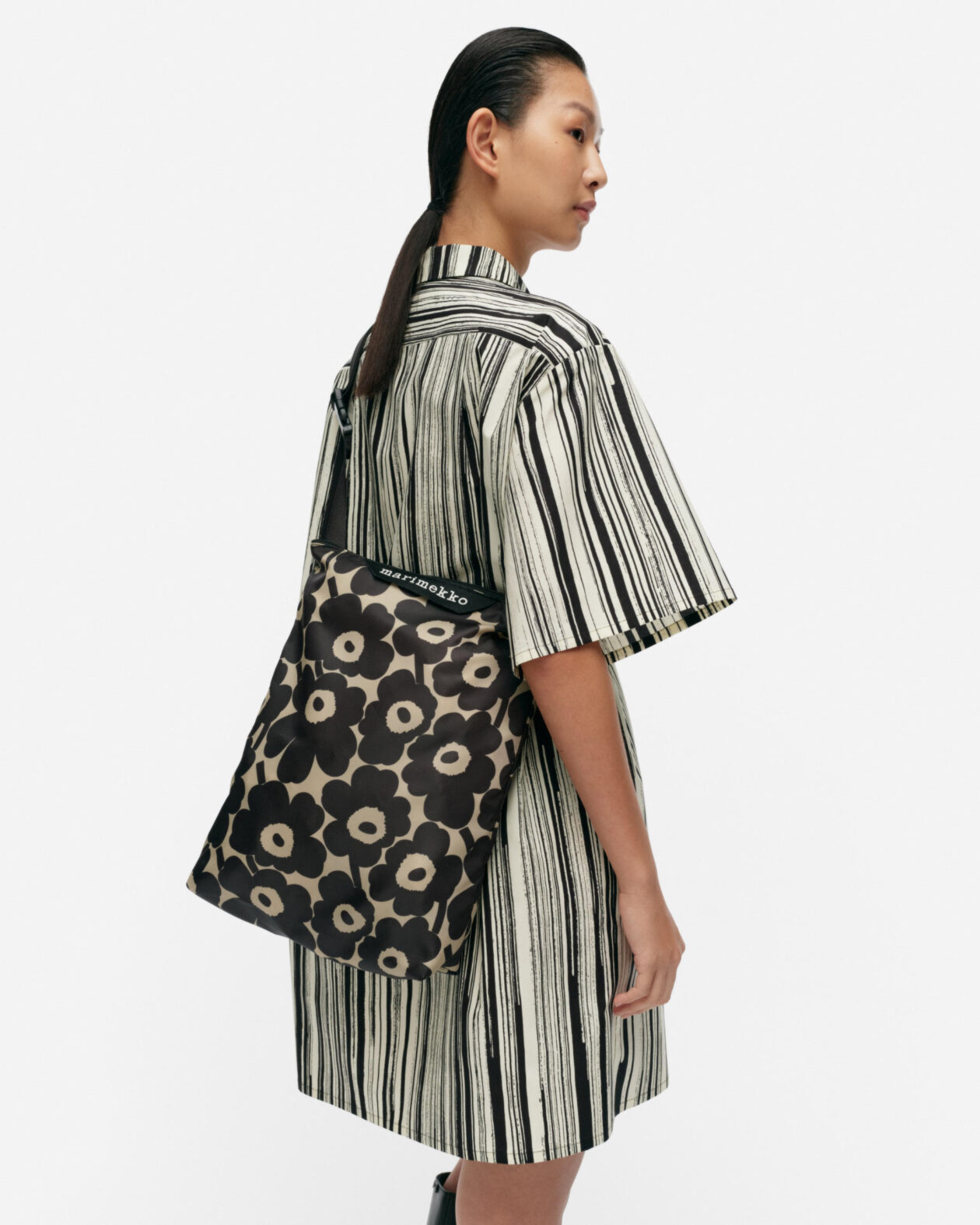 6.14- Neat bag｜[日本限定] Carrier bag | ショップニュース | VIORO