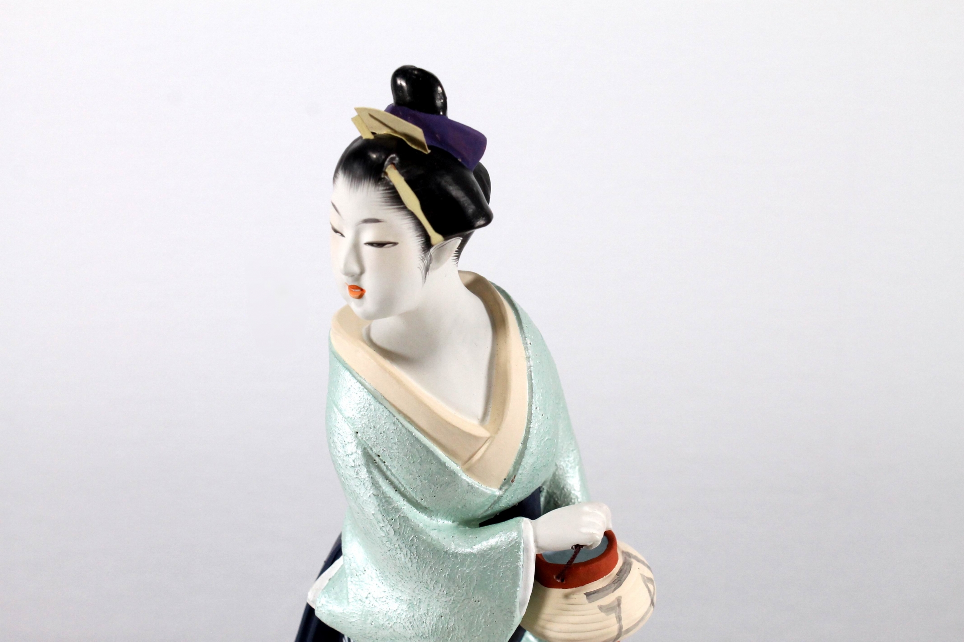 博多人形の歴史・特徴・魅力について解説！伝統工芸品を知ろう – わの