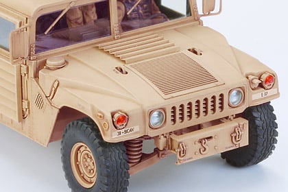 M1046 ハンビー TOWミサイルキャリヤー (プラモデル) - ホビーサーチ