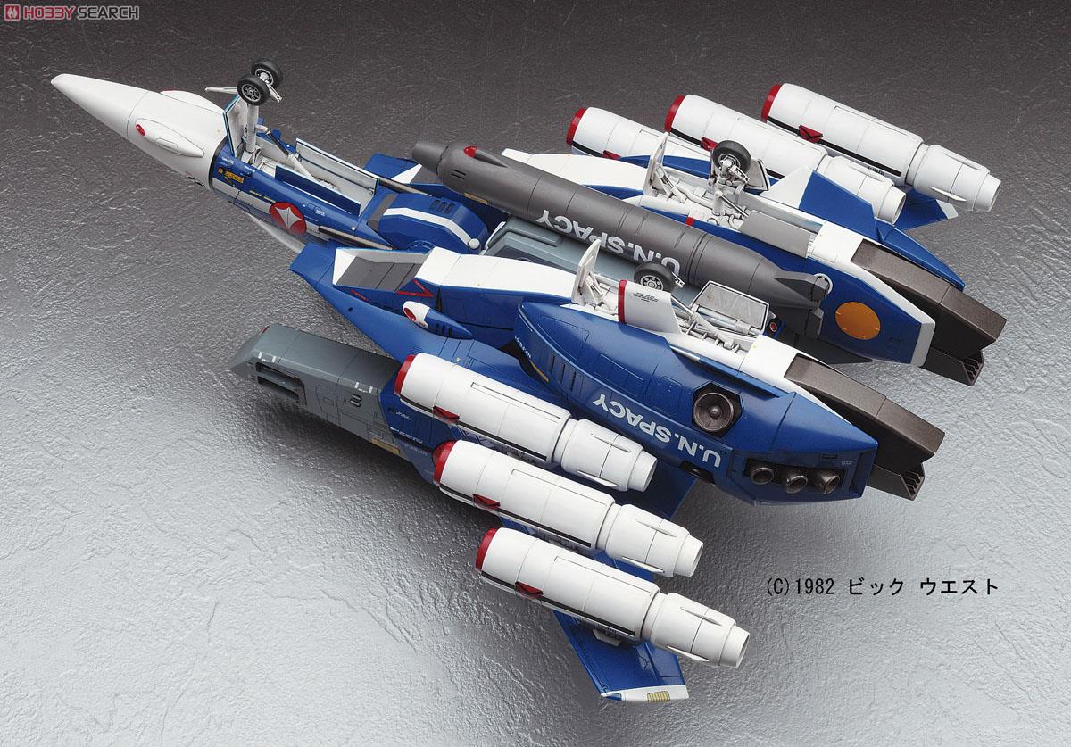 VF-1J スーパーバルキリー `マックス/ミリア` w/反応弾 (プラモデル