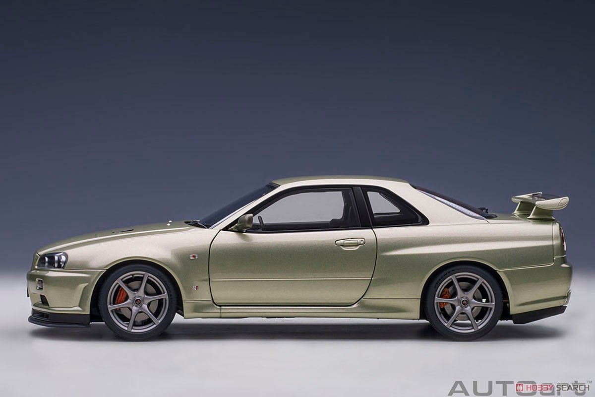 日産 スカイライン GT-R (R34) Vスペック II ニュル (ミレニアム