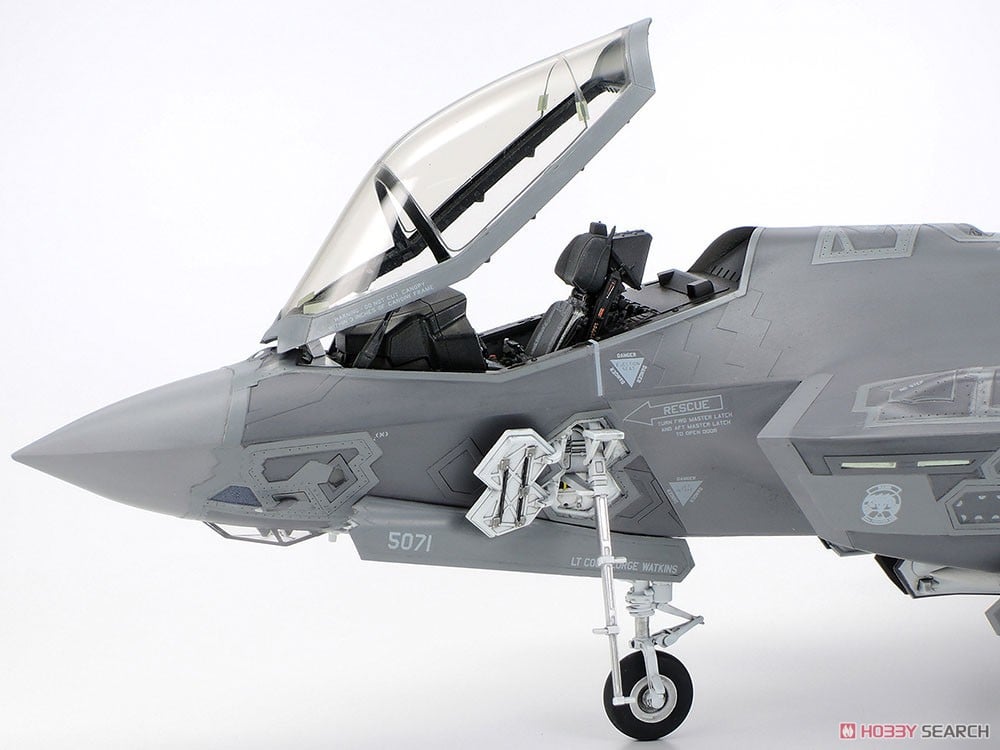 ロッキード マーチン F-35A ライトニングII (プラモデル) - ホビー