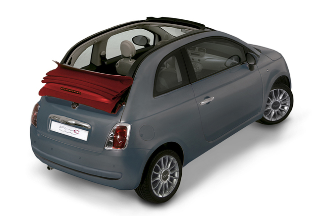 フィアット 500(チンクエチェント)のオープンモデル「500C」に