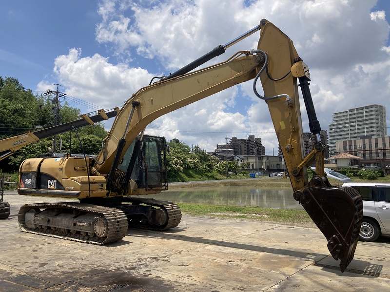 320D-E 0.7m3 油圧ショベル｜CAT｜油圧ショベル｜中古重機を探す｜中古