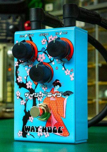 Way Huge Smalls Geisha Drive WM32B 2025
