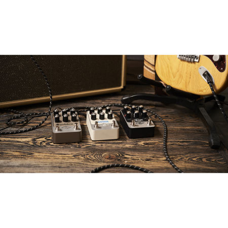 Universal Audio UAFX Astra Modulation Stereo Effects Pedal GPM-ASTRA