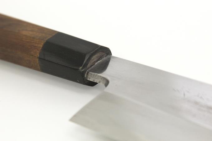 鉄剱良政) 鎌型薄刃包丁 八寸 245mm 霞 紋鍛錬 水牛八角柄 白鞘・箱付