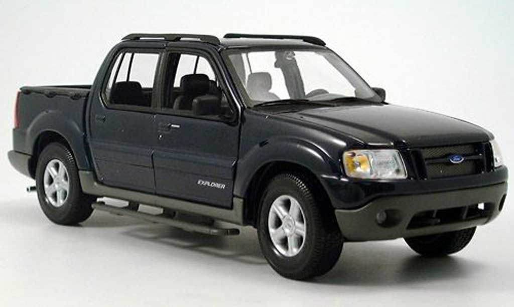Diecast model cars Ford Explorer Sport Trac 1/18 Maisto Sport Trac