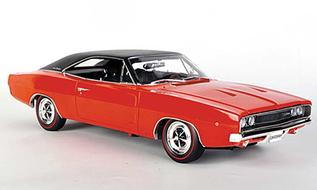 Diecast model cars Dodge Charger 1968 1/18 Ertl 1968 red/mattblack