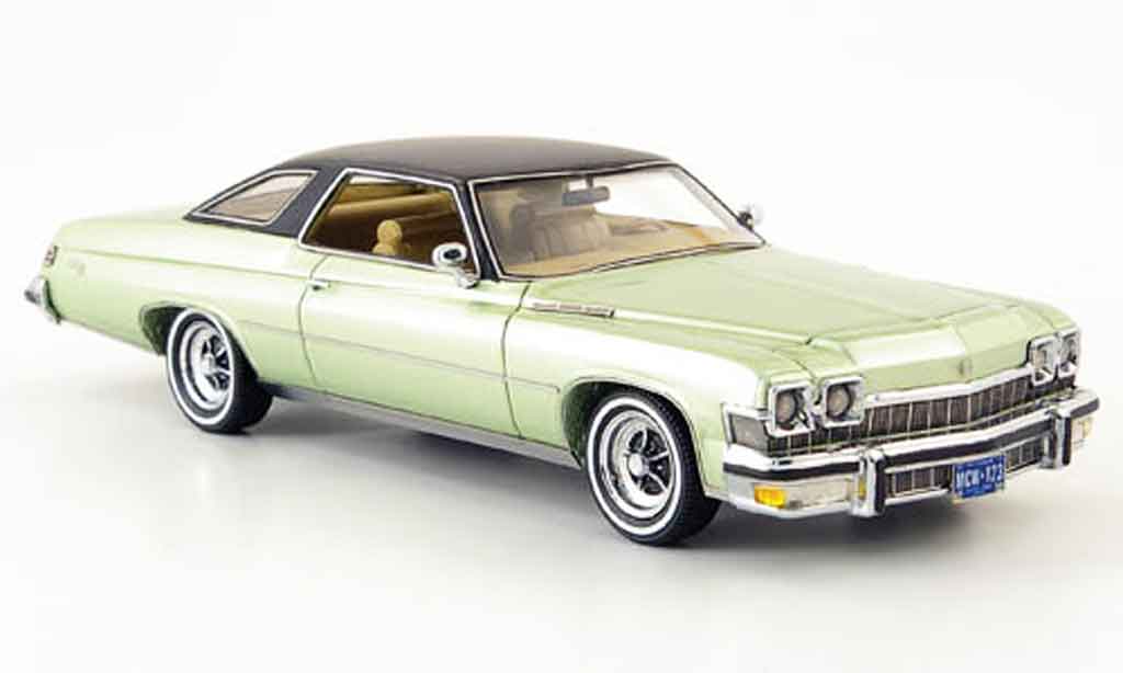 Diecast model cars Buick Le Sabre 1/43 Neo 2-Door Convertible blue