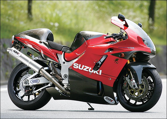 スズキ HAYABUSA X-1 プロが造るカスタム バイクブロス