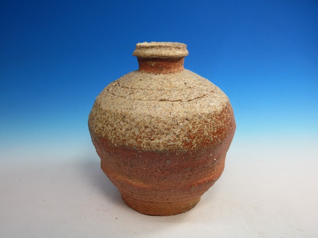 信楽壺形徳利｜作家名：柳下 季器柳下 季器｜文錦堂 | 文錦堂