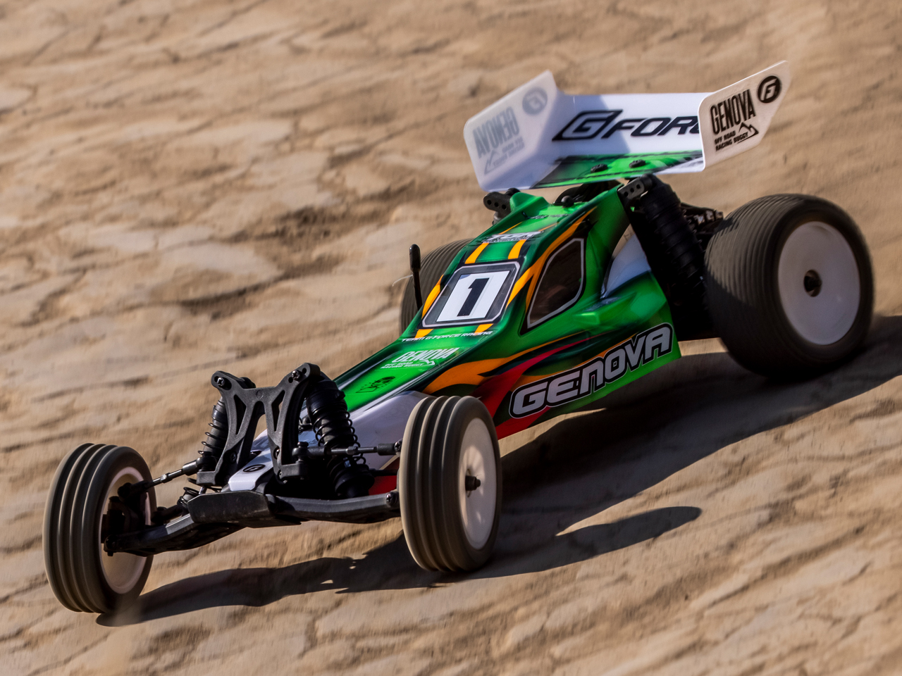 1/10RCバギー GENOVA 2WD Buggy Kit | ドローン・ラジコン製品のジー