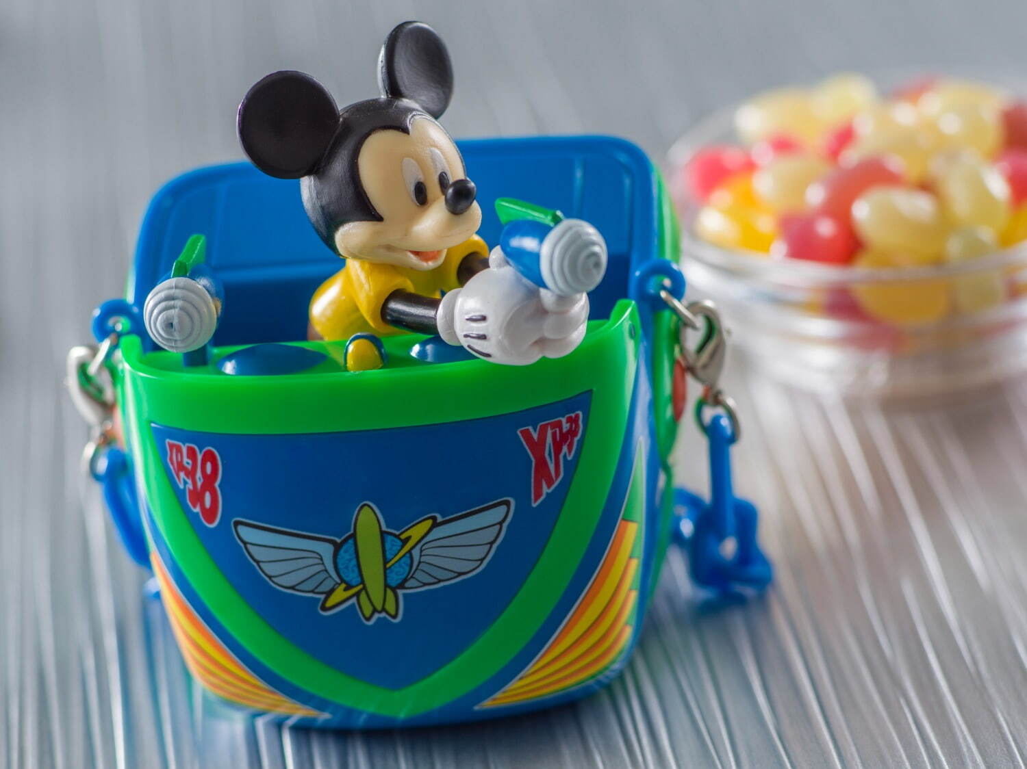東京ディズニーランド「バズ・ライトイヤーのアストロブラスター」“高