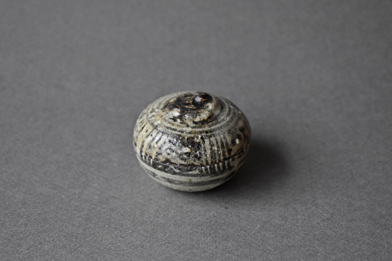 古童 - 宋胡録 柿香合 | 古美術品専門サイト fufufufu.com