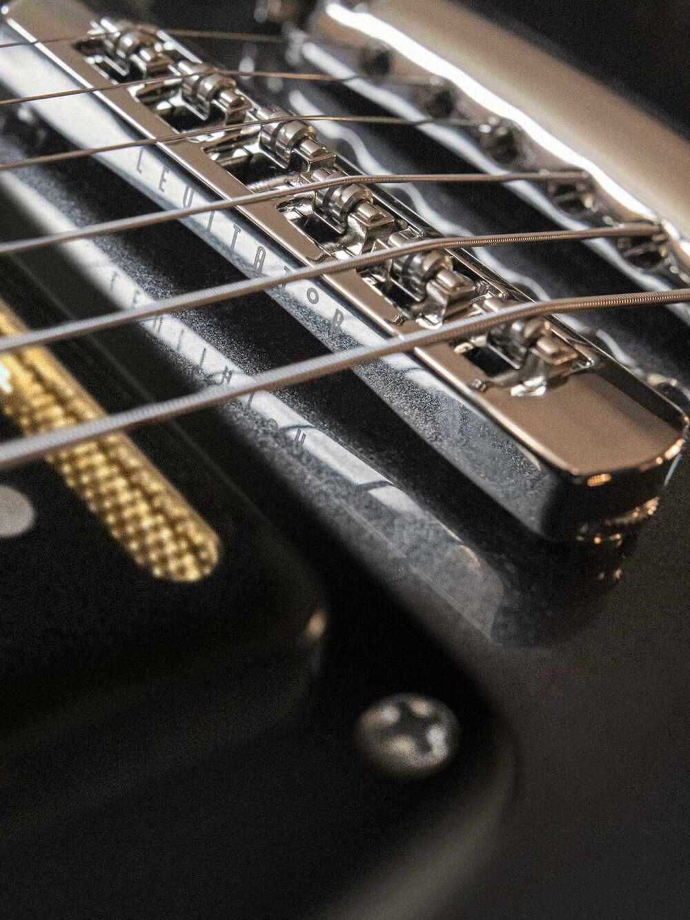 Wingman Dark Moon | Baum Guitars | 取扱いブランド | 株式会社 神田