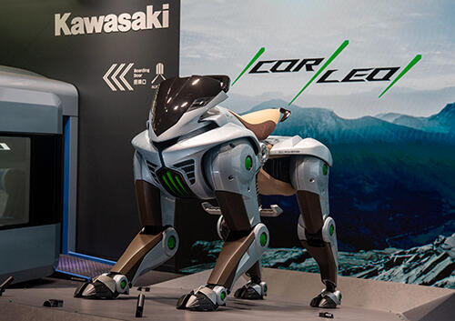 大阪・関西万博で未来の新感覚オフロードパーソナルモビリティ「CORLEO