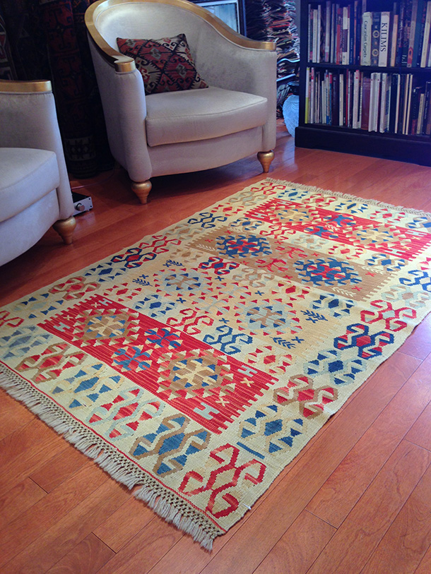 Kayseri Kilim 青山キリムハウス ペルシャ絨毯 トルコ絨毯・キリム専門店