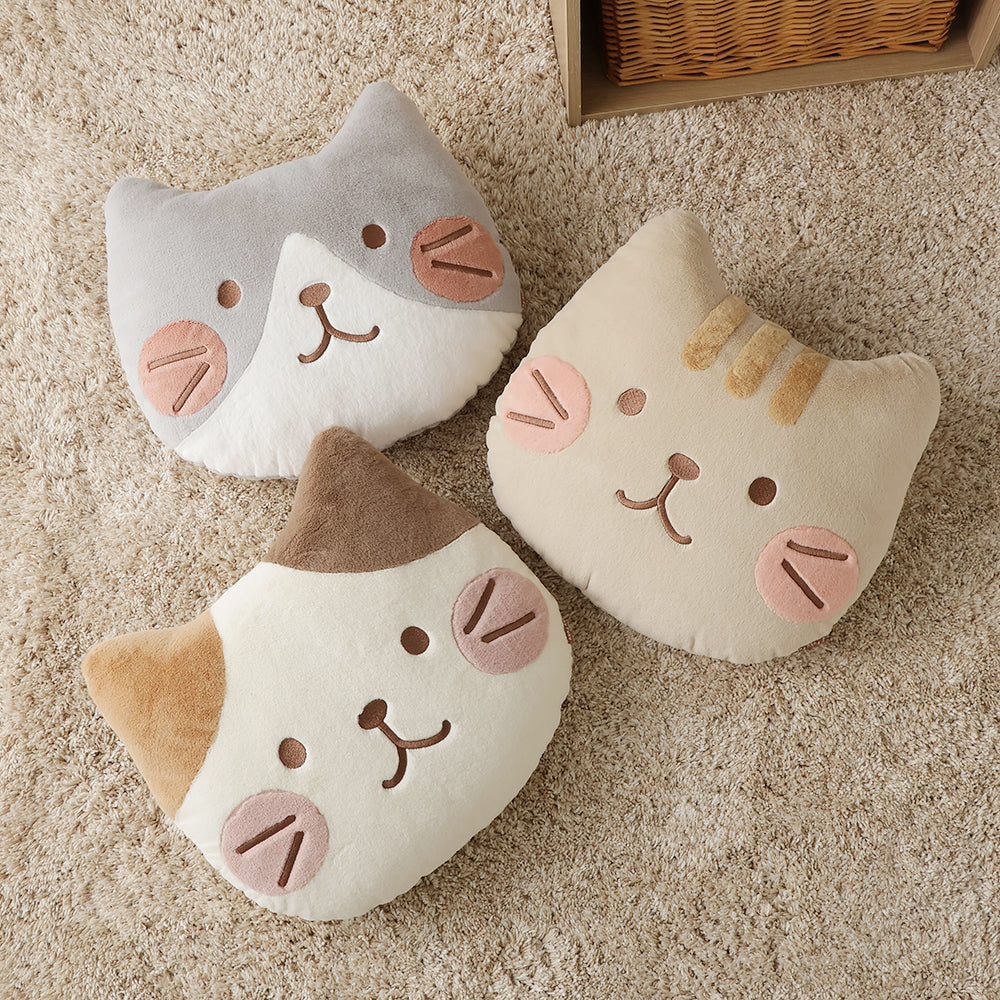 ふくふくにゃんこ ほっぺフェイスクッション – HAPiNS online shop