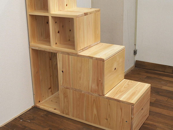 登れて収納もできる階段家具 ロフトや二段ベッドの上り下りにも