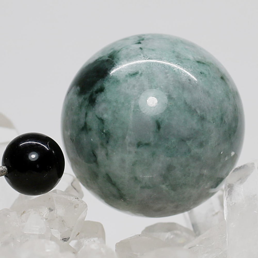 ロシア/シベリア産翡翠丸玉/ヒスイスフィア（球体直径31.2mm） - 埼玉