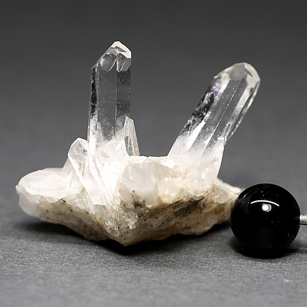 カンチェンジュンガ産ヒマラヤ水晶ミニクラスター/原石（12.8g