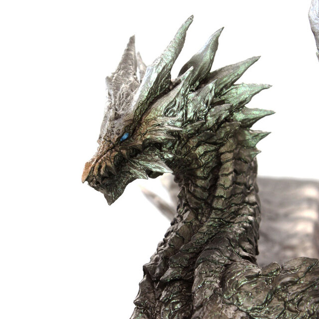 モンハン』「クシャルダオラ」「テオ・テスカトル」の高級フィギュアが