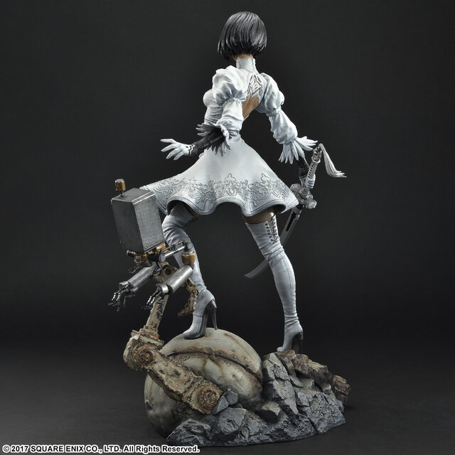 12万円超えも納得の大ボリューム！全高約52cm、1/4スケールの『NieR