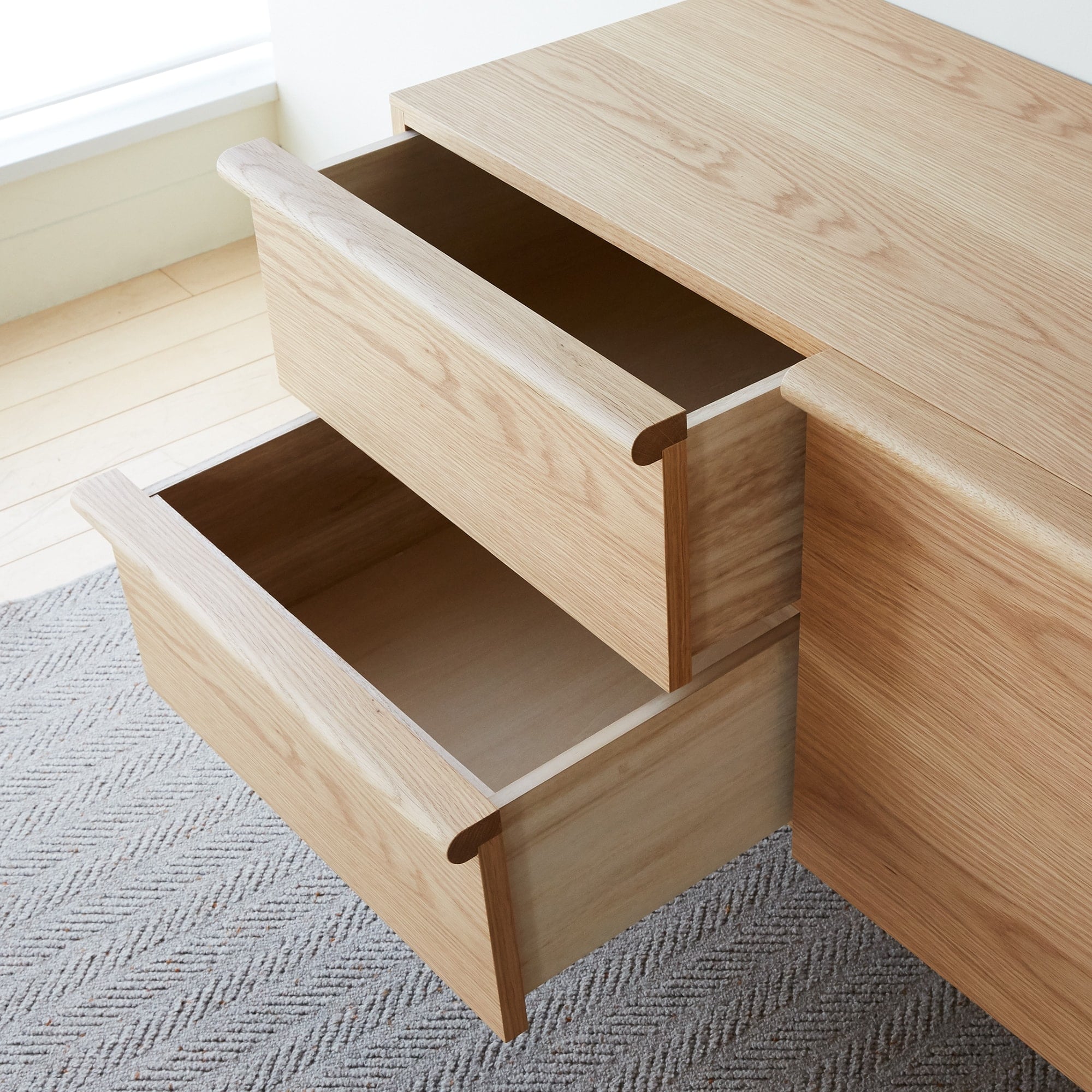 STILT SIDEBOARD L White｜TVボード・サイドボード｜IDEE SHOP Online