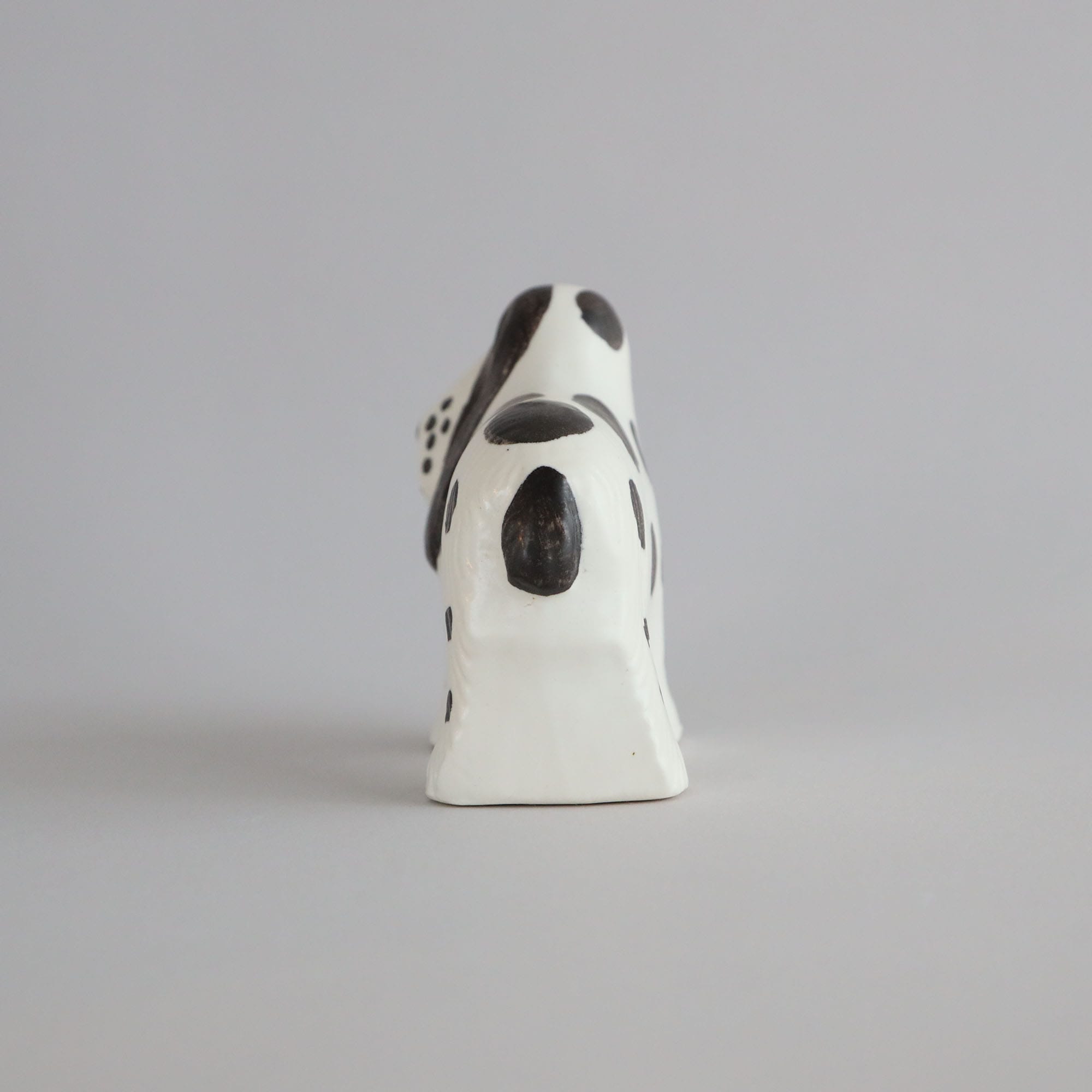 定番品】Lisa Larson Spaniel｜入荷待ち商品｜IDEE SHOP Online