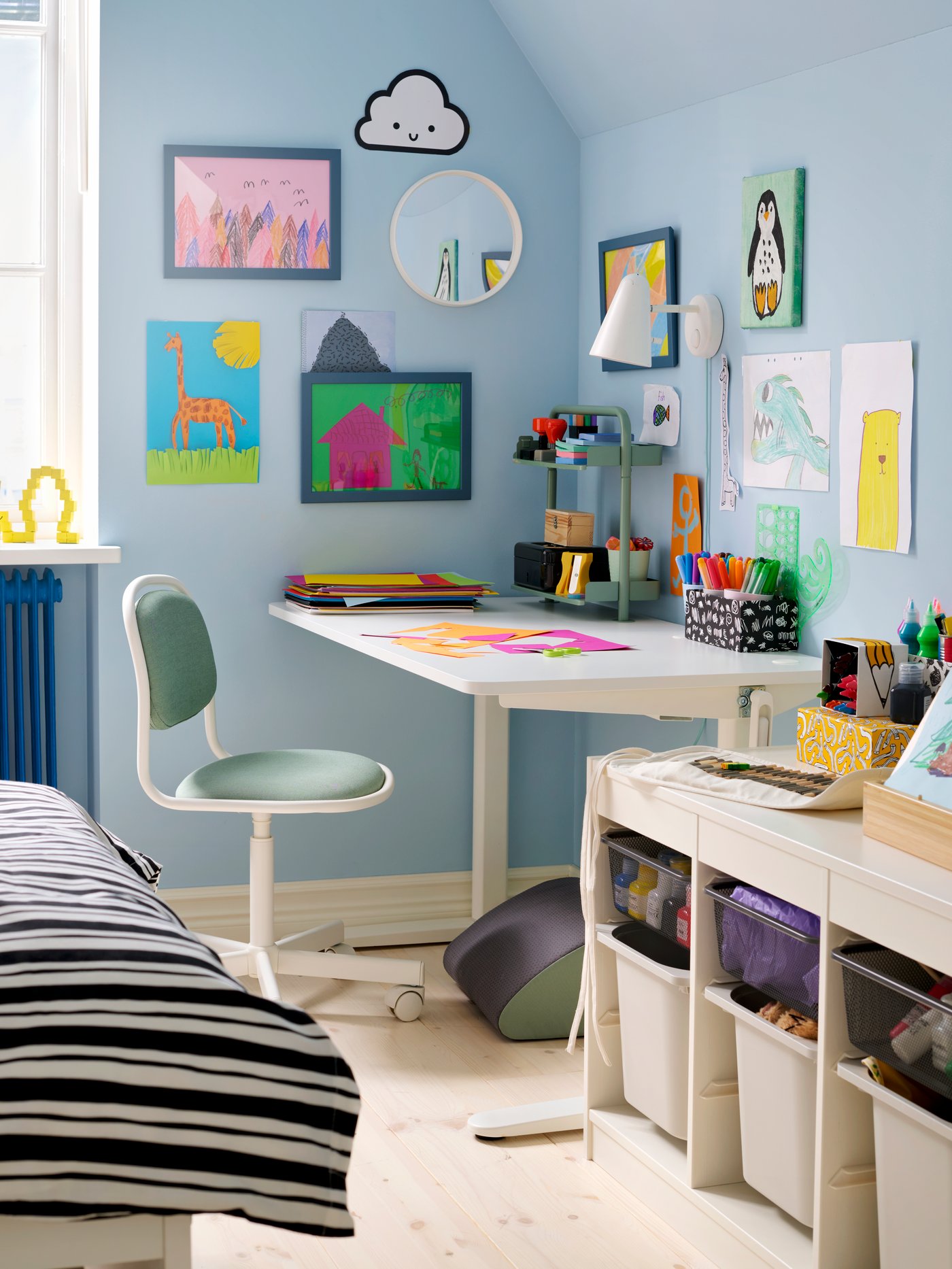 イケアのおすすめの学習机 - IKEA