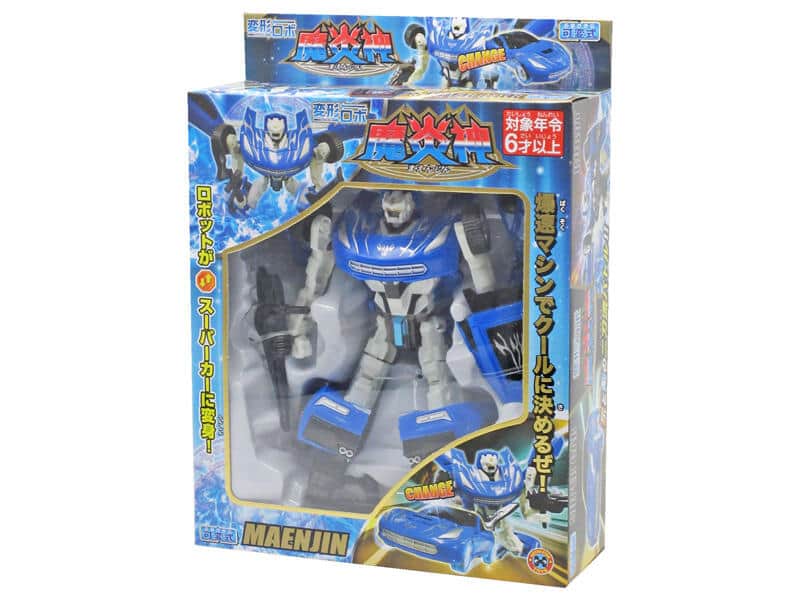 ロボットからスーパーカーにトランスフォーム！ 懐かしさあふれる変形