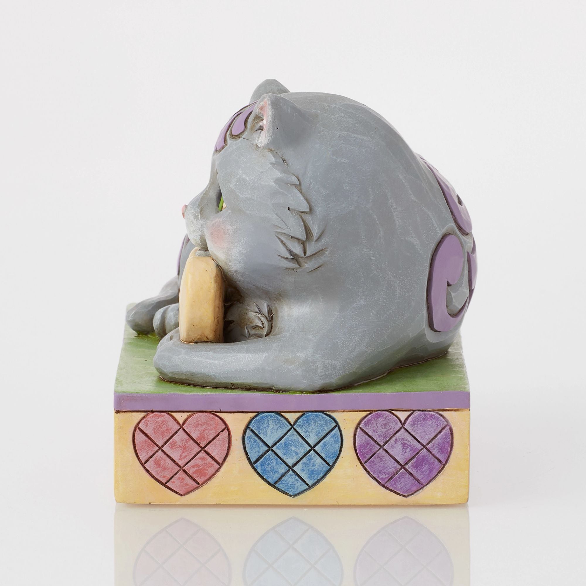 Cat Lying by Message Hearts – Jim Shore
