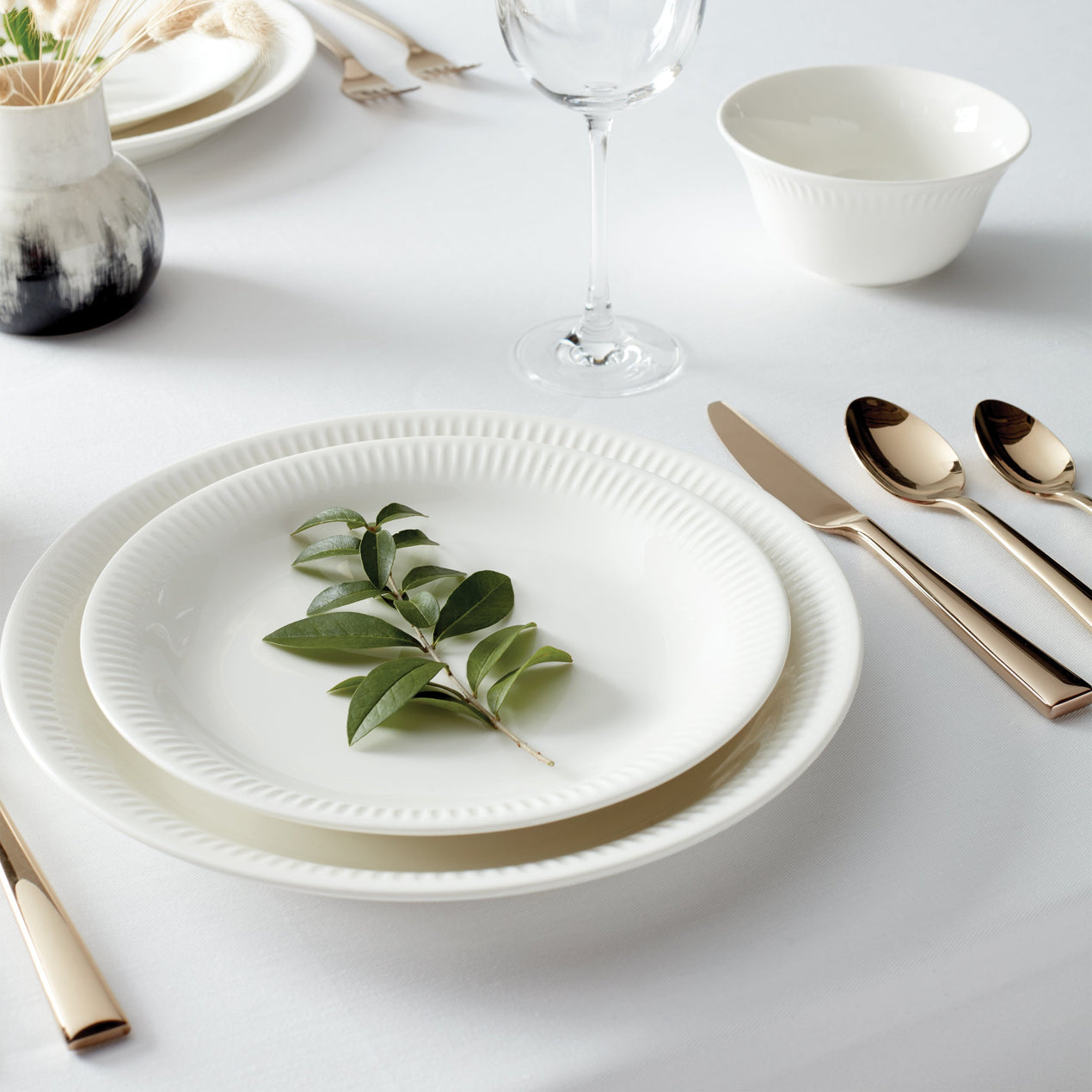 Profile White Dinner Plates - Set of 4 – Lenox Corporation