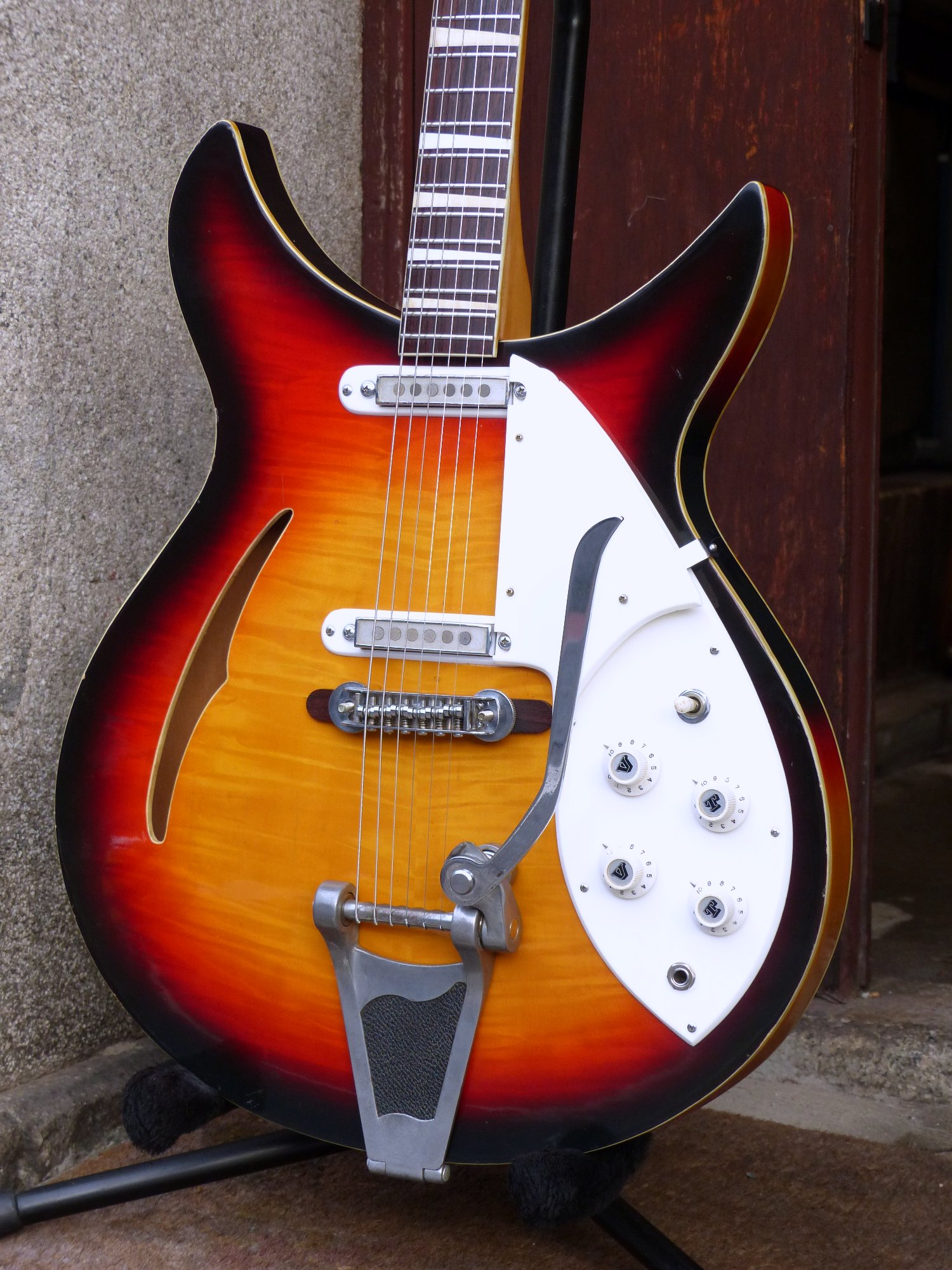 Guyatone '67 SG-42T – 京町家のギターショップ ライトニン
