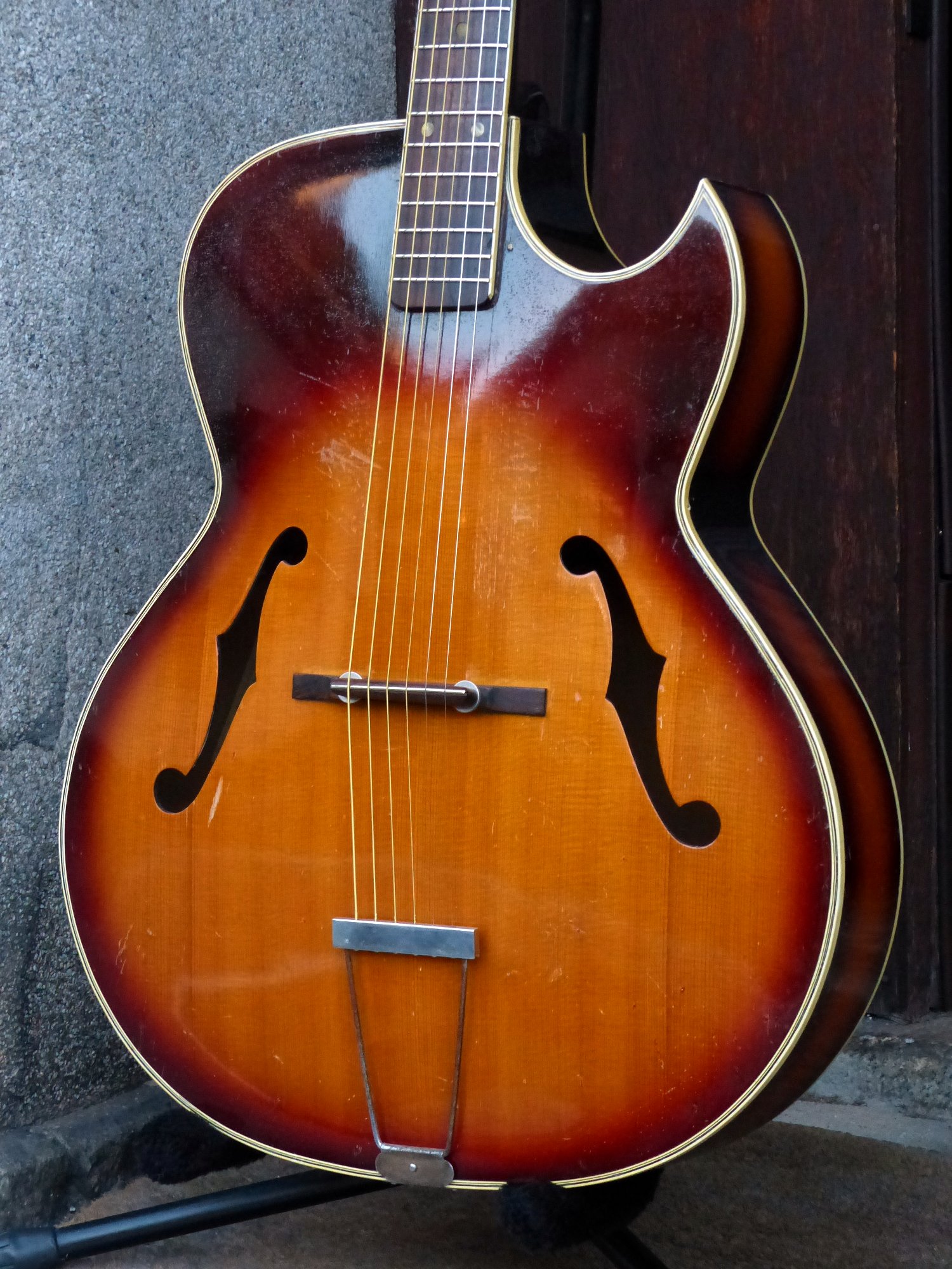 Suzuki Violin '60s P-20 Pick Guitar – 京町家のギターショップ