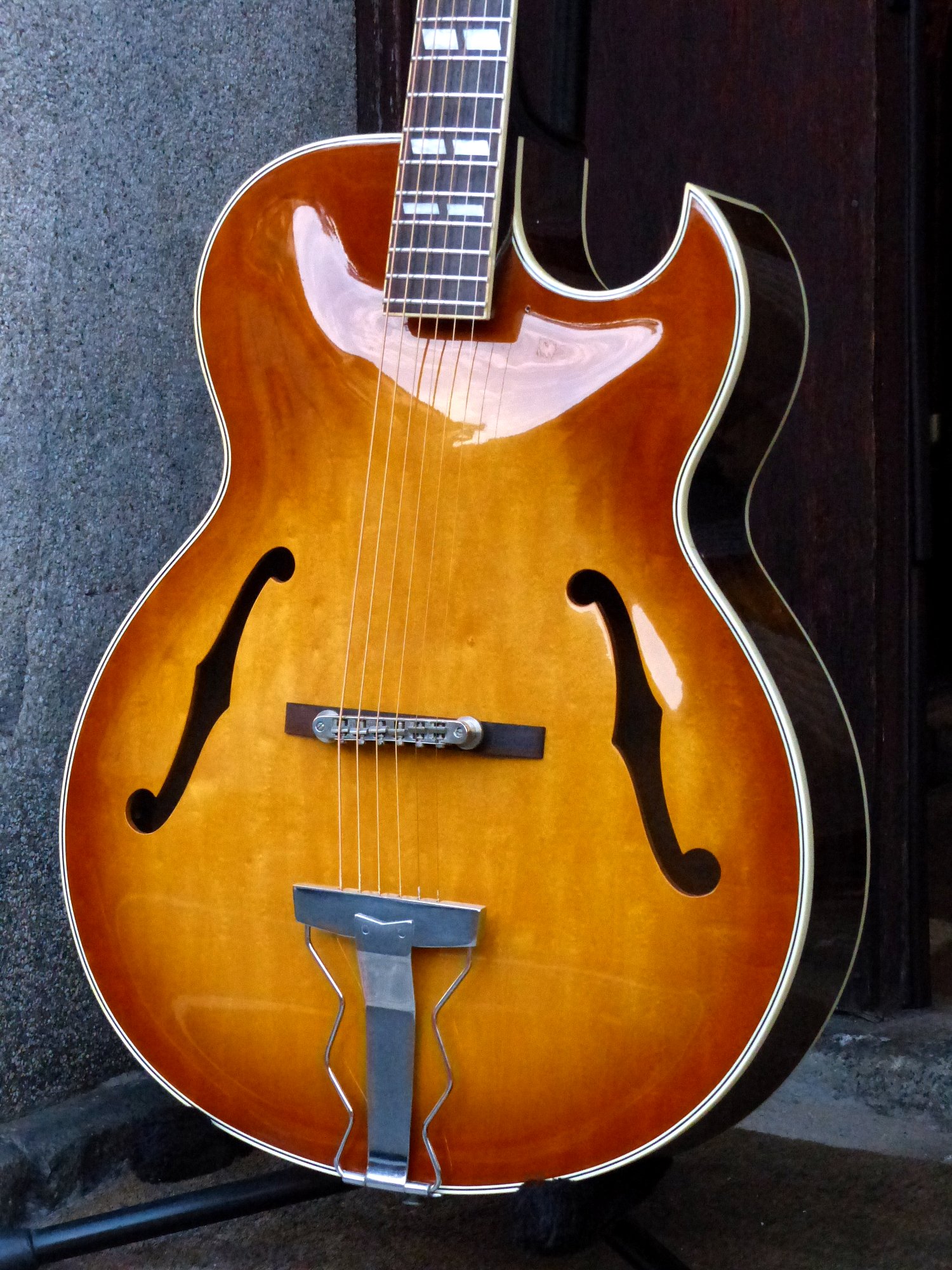 Greco '92 FA-95 – 京町家のギターショップ ライトニン