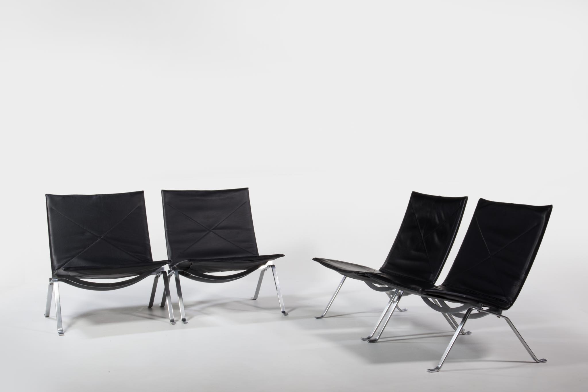 Poul Kjærholm PK22 by EKC｜Luca Scandinavia | 北欧ヴィンテージ