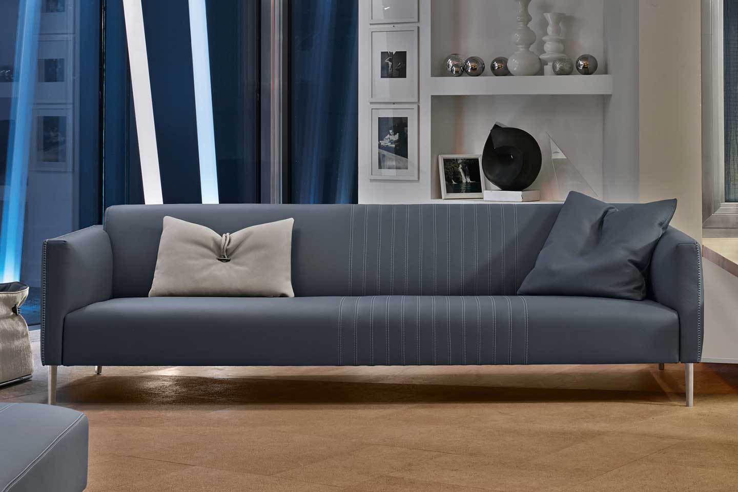 GAMMA | TUXEDO sofa | モービリイタリア