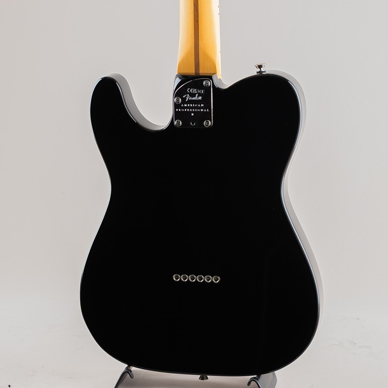 American Professional II Telecaster /Black/Maple Fingerboard