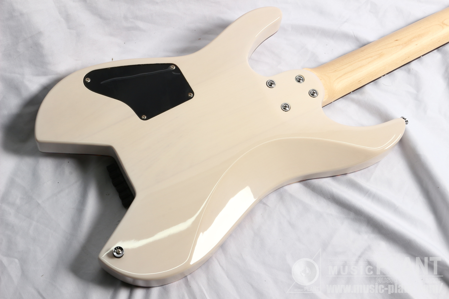 SCHECTER ORIENTAL LINEシリーズ ヘッドレスギターOL-NV-HL/STWH在庫