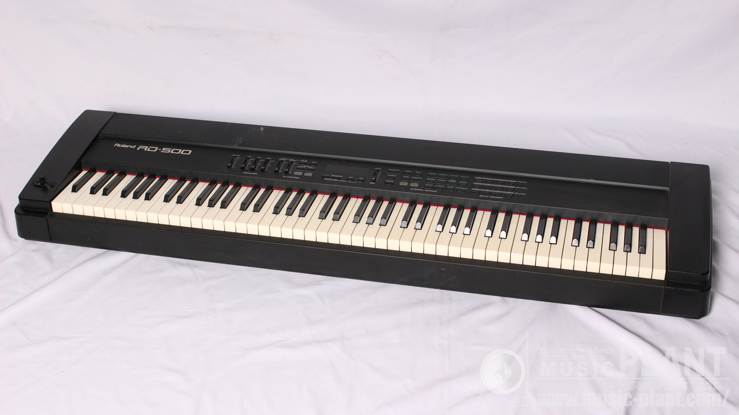 Roland デジタルピアノRD-500中古()売却済みです。あしからずご了承
