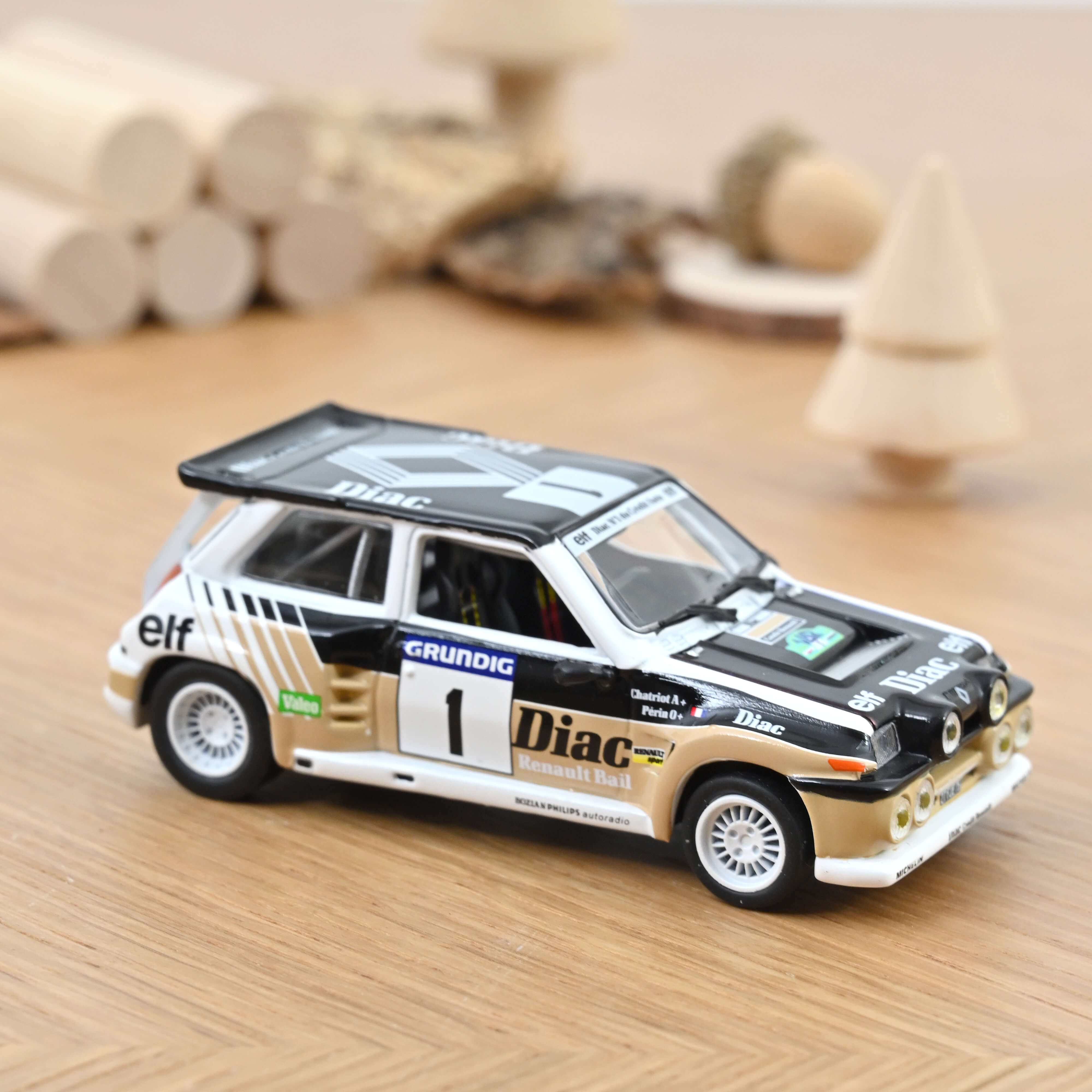Renault Maxi 5 Turbo 1986 Rally Var #1 1/43 – Norev