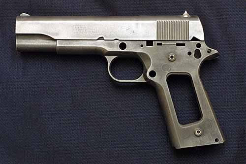 GUN