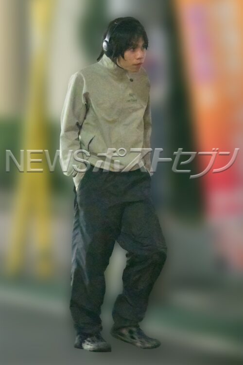写真】【メガネ外して美貌あらわに】新しい学校のリーダーズSUZUKA