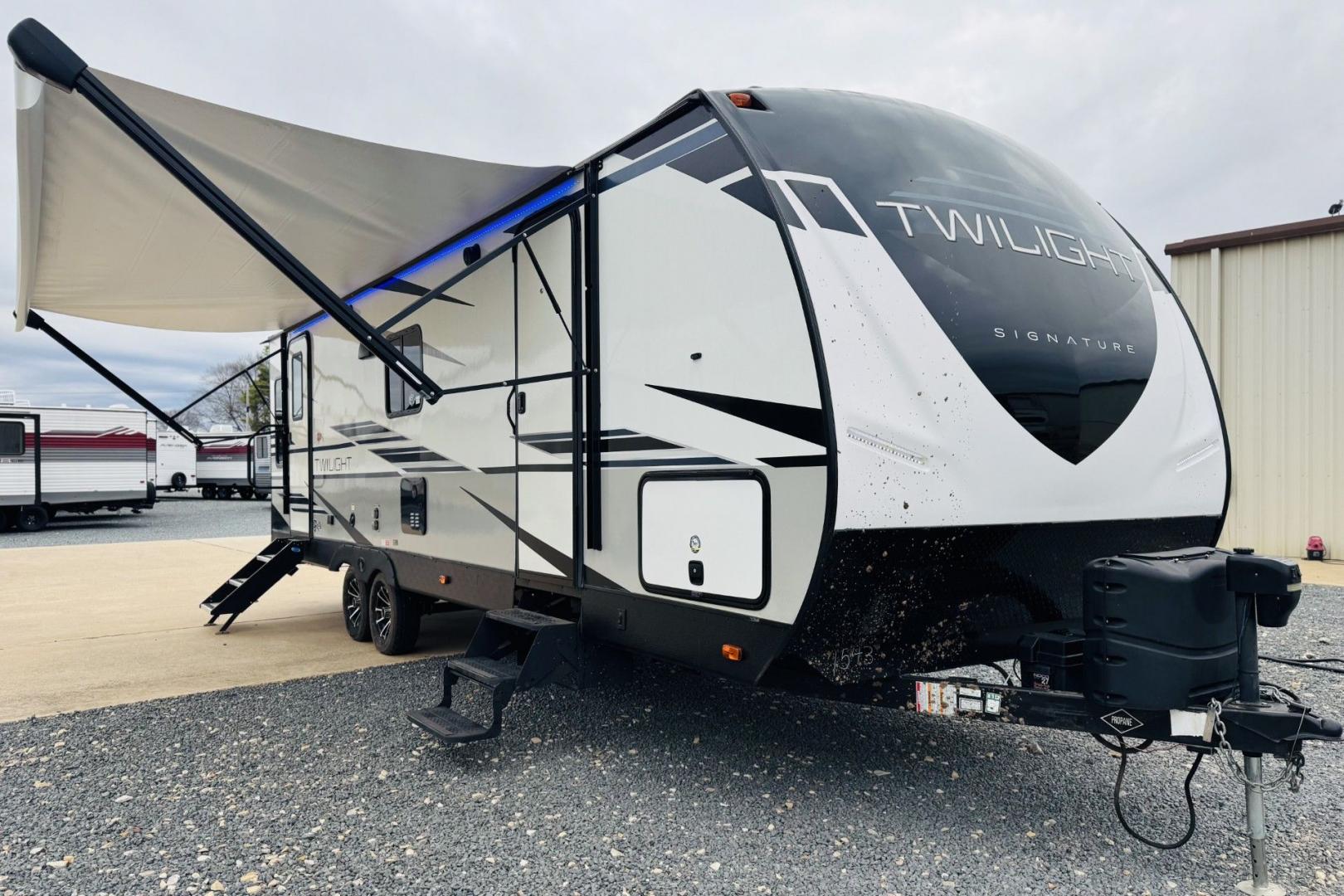 SOLD 2022 TWILIGHT SIGNATURE 2690 | Rocky Ridge RV | Idabel, OK