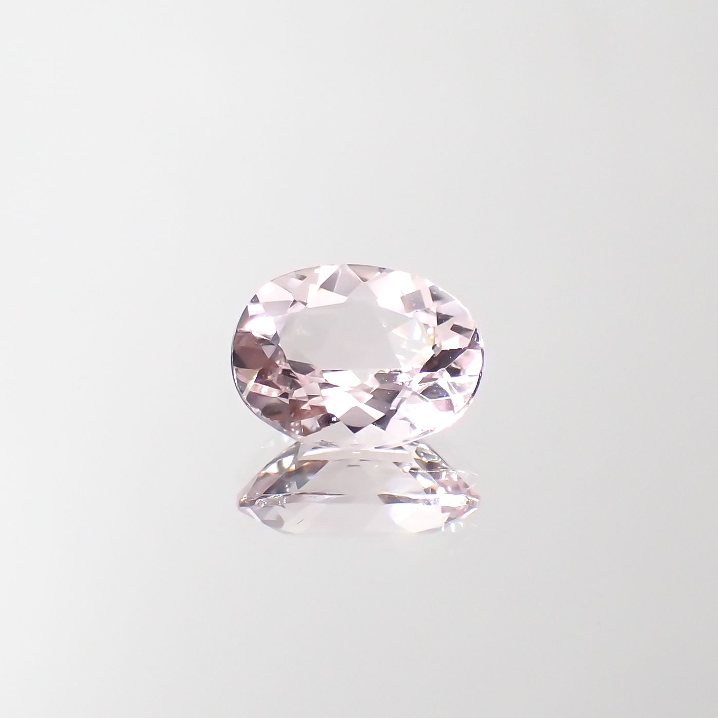 モルガナイト(宝石名モルガナイト)ナイジェリア産 1.13ct 識別済