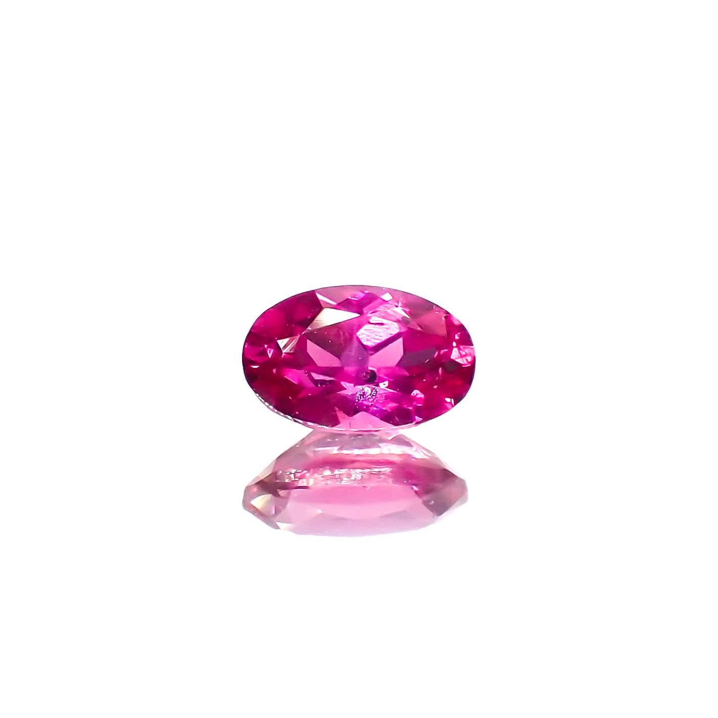 ルビー 非加熱 ケニア産 0.42ct / 5.4x3.5mm前後 [240326675] | TOP