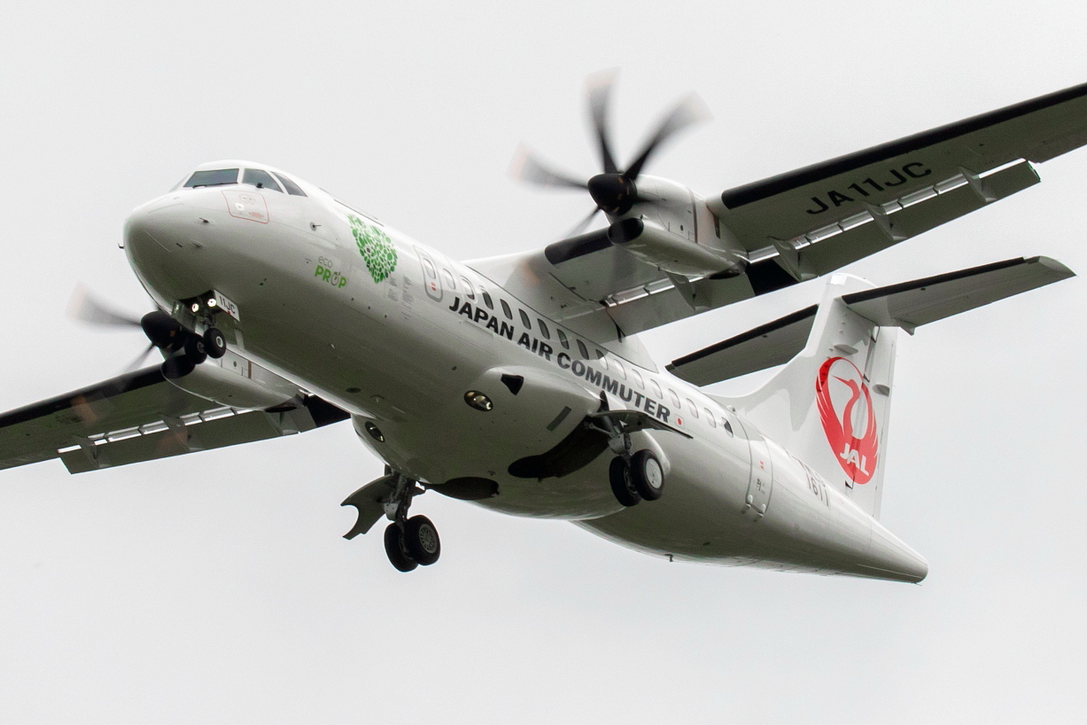 JAC Takes Delivery of 9th ATR 42-600